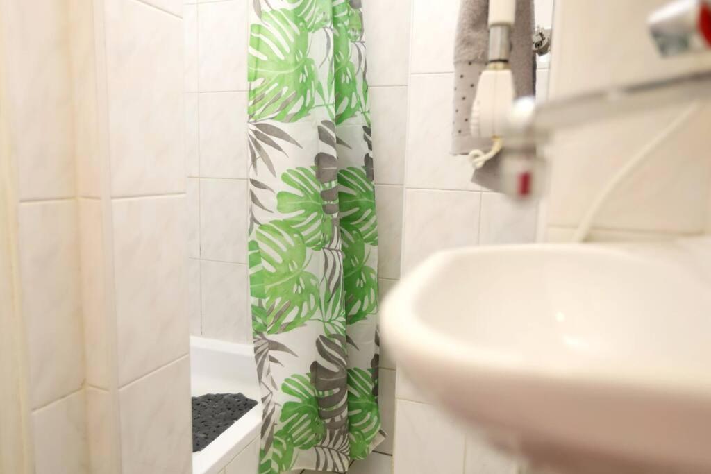 קרקוב Batorego Cosy Apartment מראה חיצוני תמונה